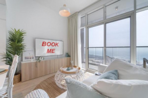 Charming Minimalist Studio Perfect for 4 in Dubai Marina